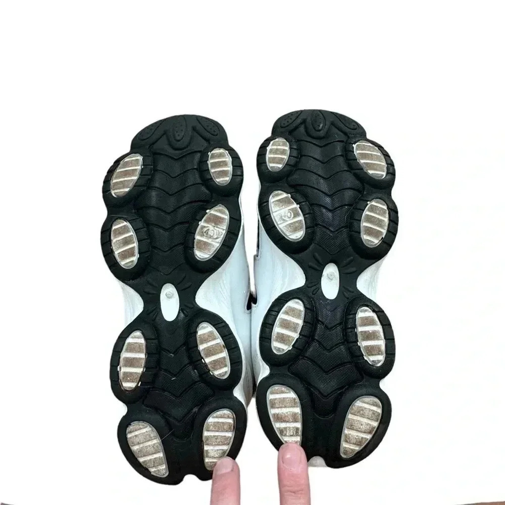 Black And White Chunky Sneaker, Women’s Size 8.5-9 - Picture 5 of 9